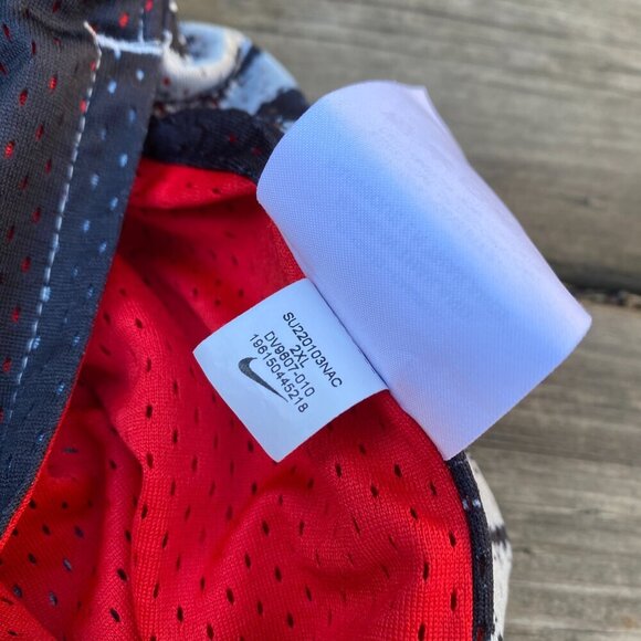 Nike Reversible Standard Issue Mesh Basketball Shorts XXL - Picture 4 of 5